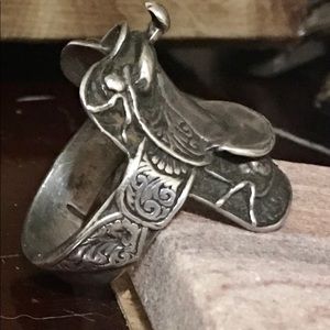 Men’s vintage western saddle ring
